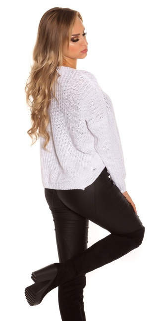 Trendy knit sweater with side- Button Cream
